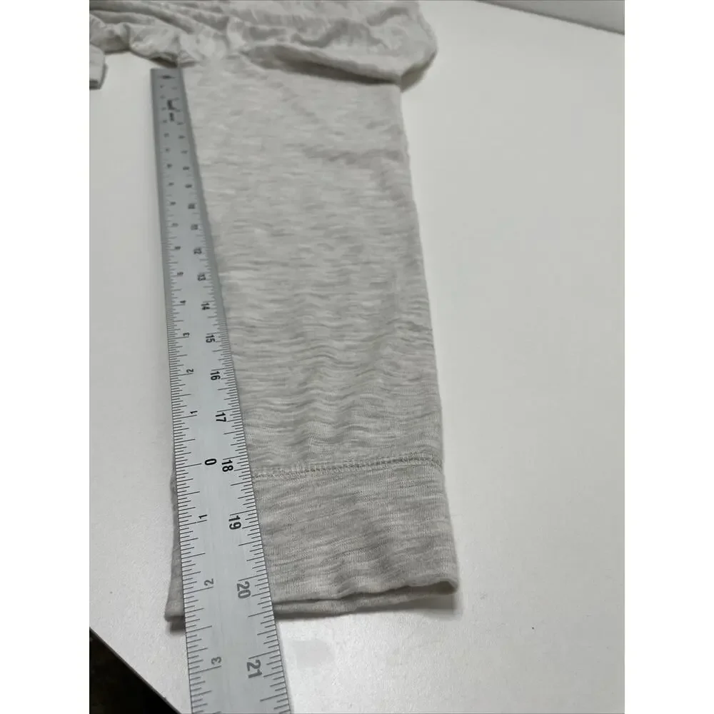 Banana Republic Long Sleeve Men's L Gray‎ Stretchy Lightweight Crew Neck T-shirt